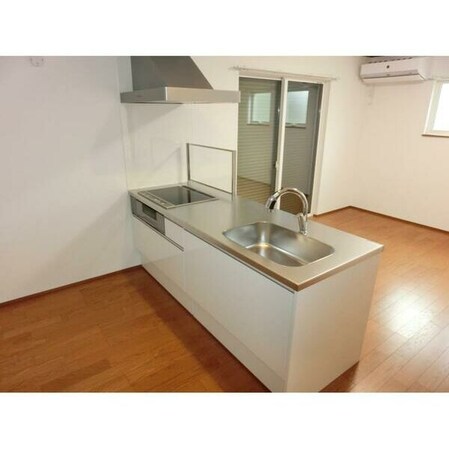 Renom sakuradaiの物件内観写真